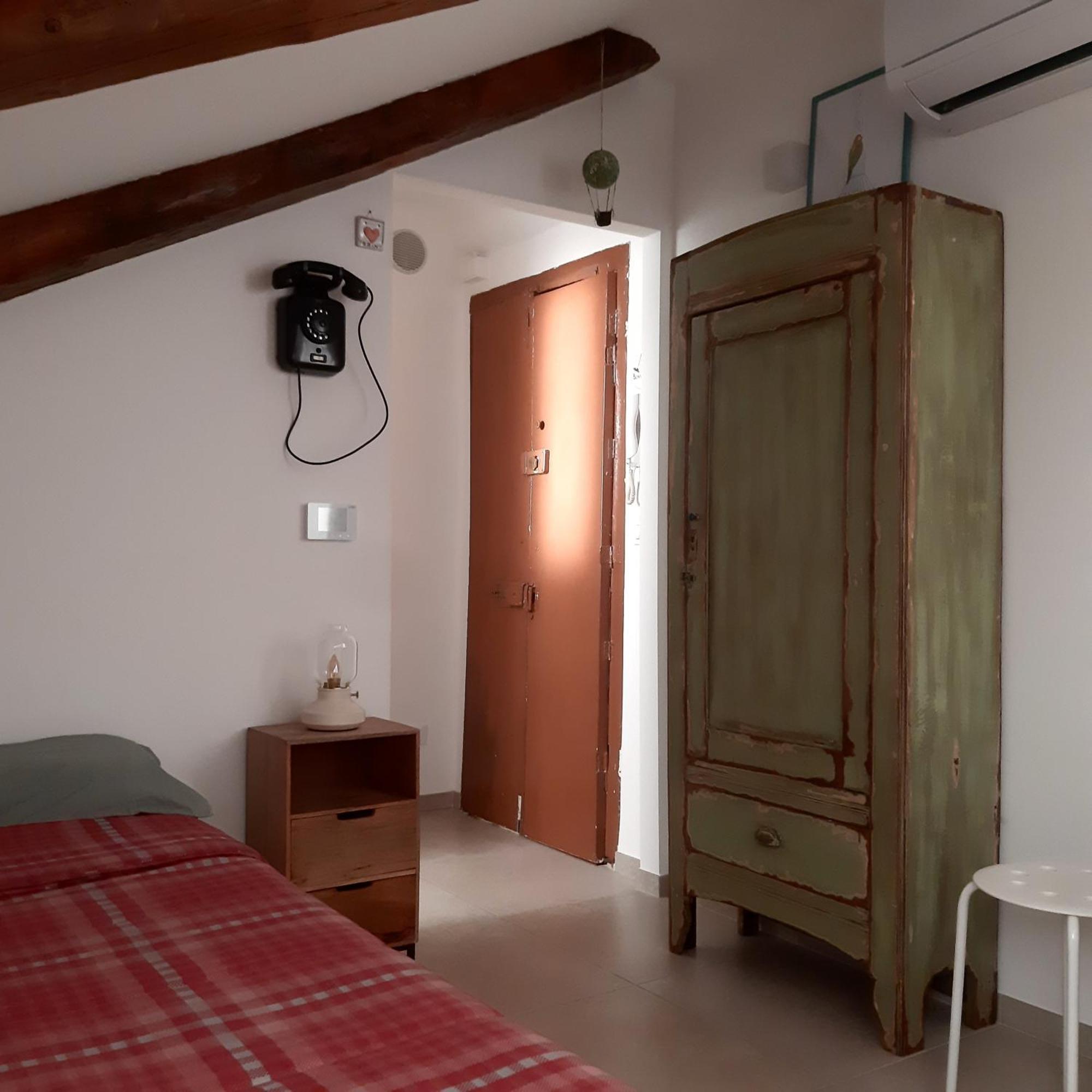 La Mansarda Delle Mongolfiere Apartment ตูริน ห้อง รูปภาพ